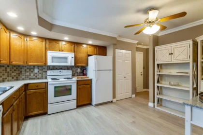 Laundry Room Photo of 101 31930 Old Yale Road, Abbotsford, BC