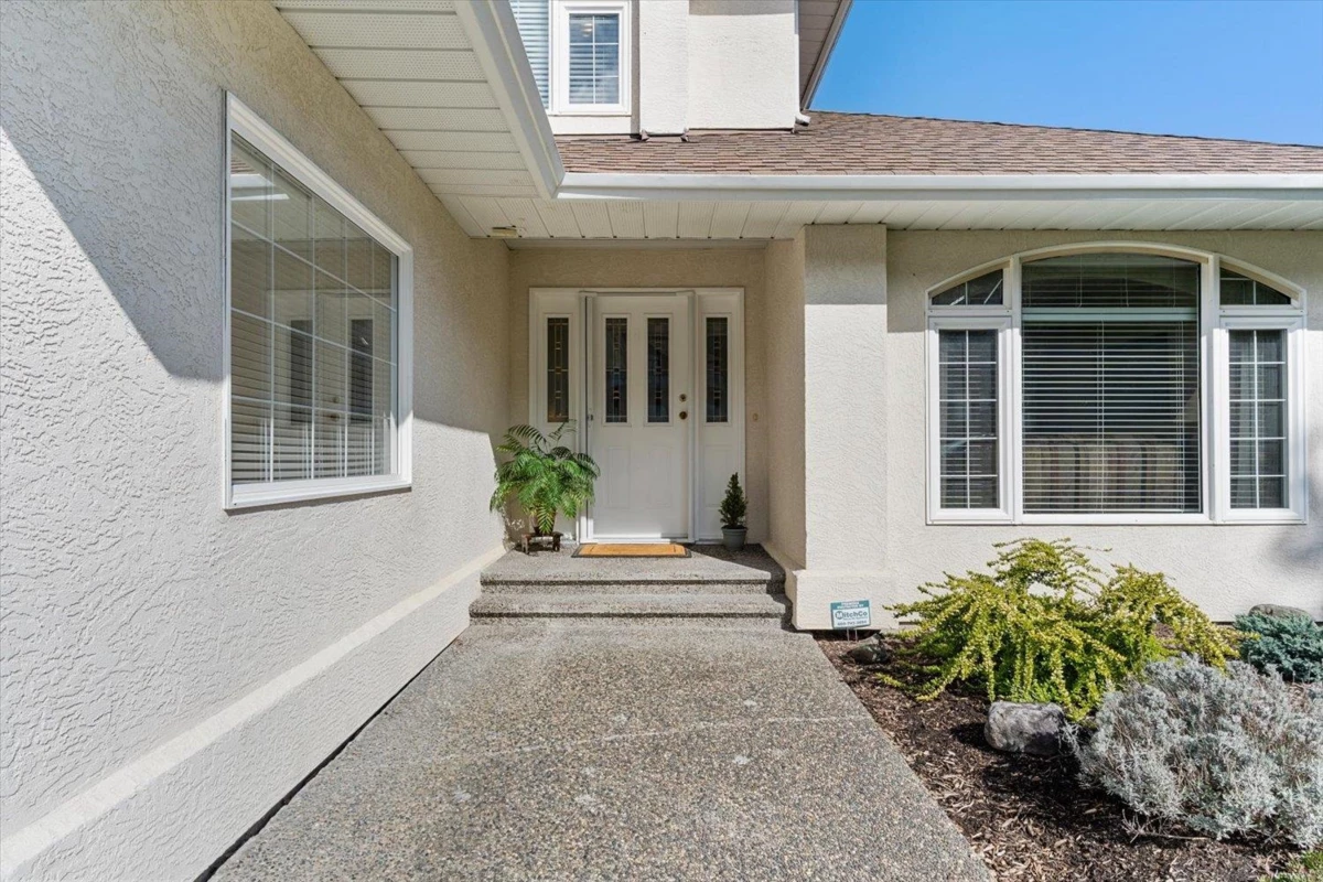 Family Room Photo of 46695 Woodspring Place, Chilliwack, BC