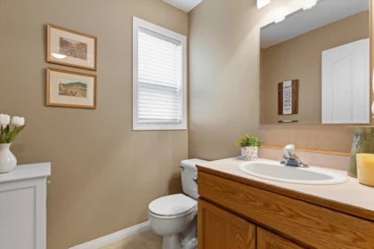 Powder Room Photo of 46695 Woodspring Place, Chilliwack, BC