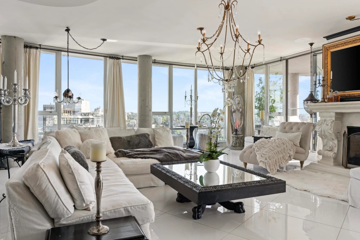 Family Room Photo of 3701 1495 Richards Street, Vancouver, BC