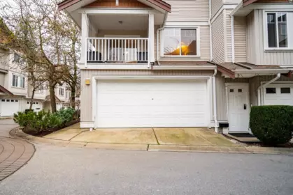 92 12711 64 Avenue, Surrey, BC, Surrey — Townhouse for sale