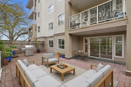 111 4758 53 Street, Delta, BC, Delta — Apartment/Condo for sale