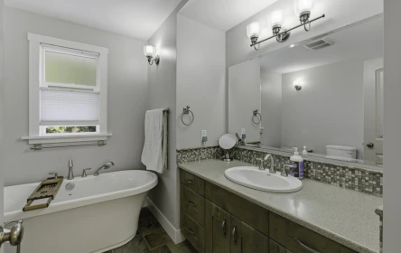 Guest Bathroom Photo of 7498 Amber Road, Sechelt, BC