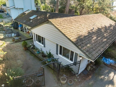 Hot Tub / Spa Photo of 4028 Rose Crescent, West Vancouver, BC