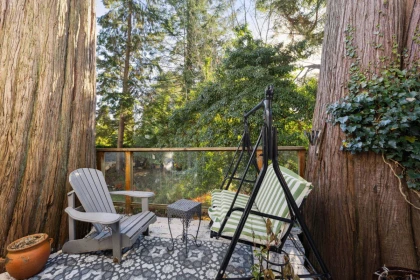 Outdoor Deck Photo of 4028 Rose Crescent, West Vancouver, BC
