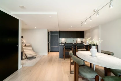 Kitchen Island Photo of 1471 Howe Street, Vancouver, BC
