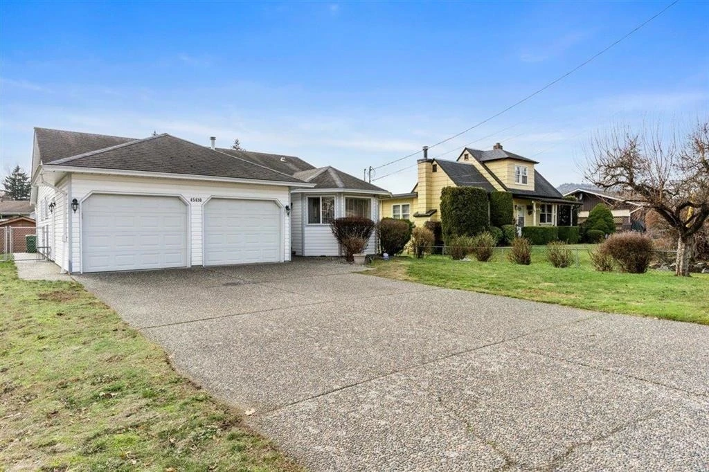 Exterior Rear Photo of 45430 Bernard Avenue, Chilliwack, BC