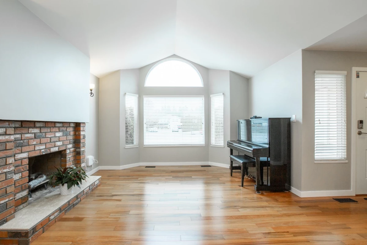 Family Room Photo of 20338 90 Avenue, Langley, BC