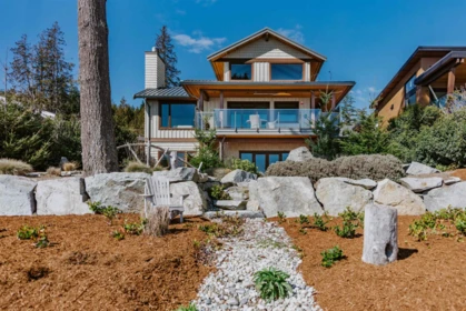 6035 Silverstone Lane, Sechelt, BC, Sechelt — Single Family Residence for sale