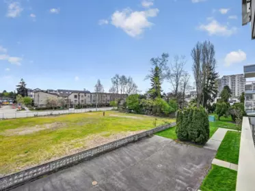 Office / Den Photo of 211 6340 Buswell Street, Richmond, BC