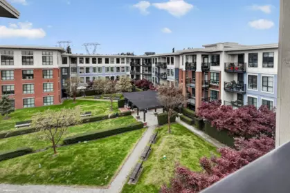 Office / Den Photo of 430 15168 33 Avenue, Surrey, BC