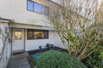 34 5231 204 Street, Langley, BC, Langley — Townhouse for sale