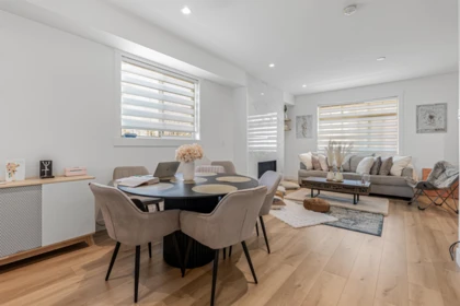 Breakfast Nook Photo of 16 9762 182a Street, Surrey, BC