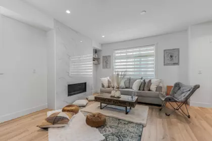 16 9762 182a Street, Surrey, BC, Surrey — Townhouse for sale