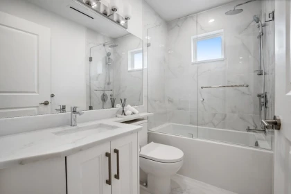 Entry Foyer Photo of 2012 W 15th Avenue, Vancouver, BC