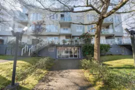 103 8600 Jones Road, Richmond, BC