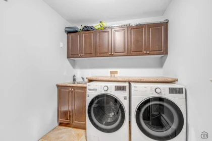 Hot Tub / Spa Photo of 12952 60 Avenue, Surrey, BC
