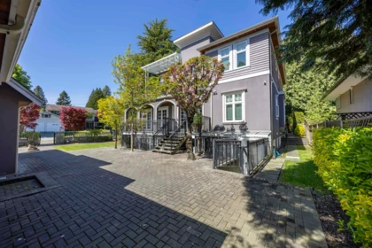 Outdoor Kitchen Photo of 738 W 54th Avenue, Vancouver, BC