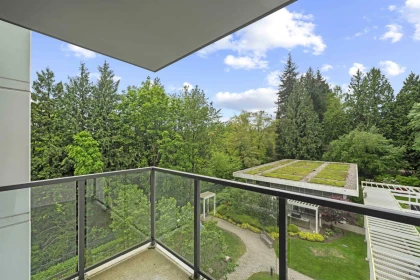 Mudroom Photo of 502 585 Austin Avenue, Coquitlam, BC