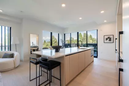 Breakfast Nook Photo of 202 539 W 28th Avenue, Vancouver, BC