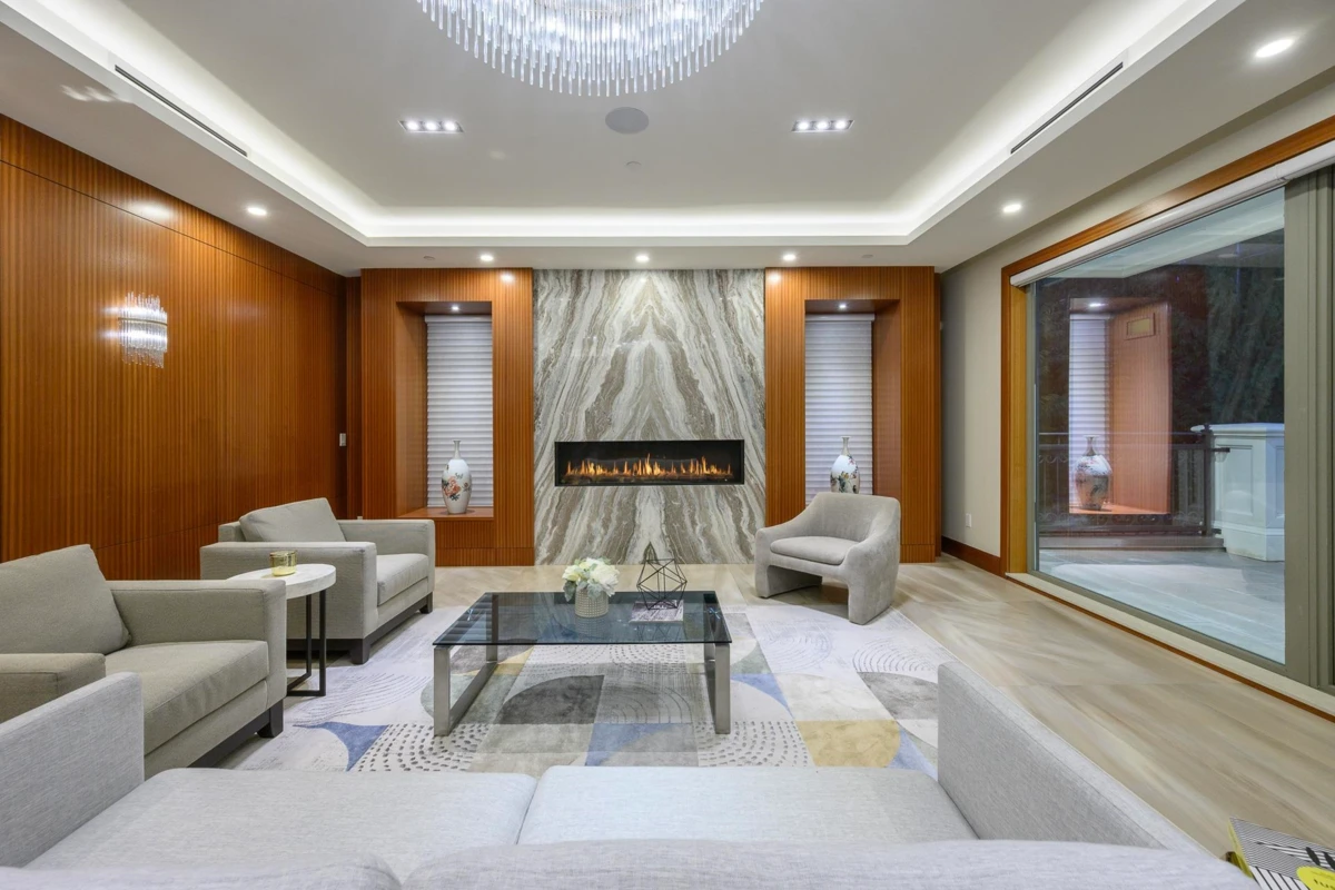 Family Room Photo of 618 Hawstead Place, West Vancouver, BC