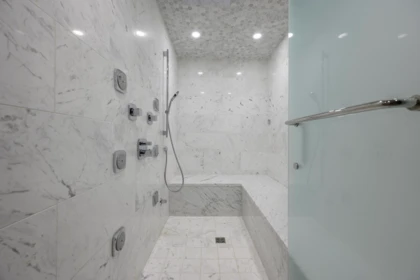 Hot Tub / Spa Photo of 618 Hawstead Place, West Vancouver, BC