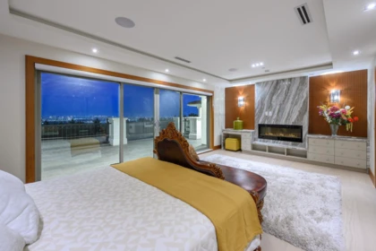 Office / Den Photo of 618 Hawstead Place, West Vancouver, BC
