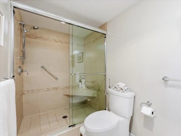 Entry Foyer Photo of 25 2236 Folkestone Way, West Vancouver, BC