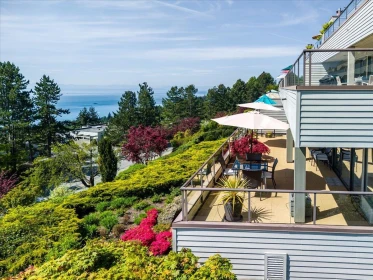 Garden / Landscaping Photo of 25 2236 Folkestone Way, West Vancouver, BC
