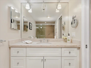Mudroom Photo of 25 2236 Folkestone Way, West Vancouver, BC