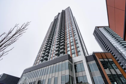 1704 13745 George Junction, Surrey, BC, Surrey — Apartment/Condo for sale