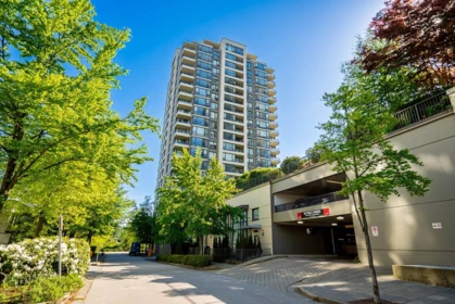 Hot Tub / Spa Photo of 1504 4178 Dawson Street, Burnaby, BC