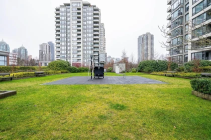 Neighborhood Park Photo Near 1504 4178 Dawson Street, Burnaby, BC