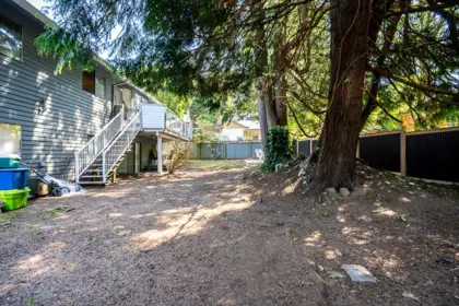 Backyard Photo of 12710 19 Avenue, Surrey, BC
