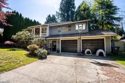 12710 19 Avenue, Surrey, BC, Surrey — Single Family Residence for sale