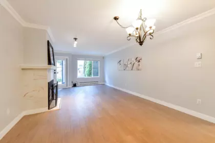106 1533 Best Street, White Rock, BC, White Rock — Apartment/Condo for sale