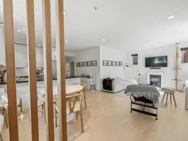 83 W 15th Avenue, Vancouver, BC, Vancouver — Townhouse for sale