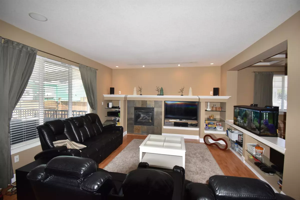 Dining Area Photo of 20177 71a Avenue, Langley, BC