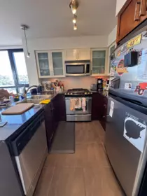 Kitchen Photo of 1107 1 Renaissance Square, New Westminster, BC