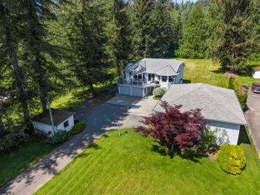 Community Amenities Photo (Clubhouse) of 32971 Dewdney Trunk Road, Mission, BC