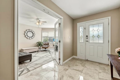 Mudroom Photo of 32971 Dewdney Trunk Road, Mission, BC