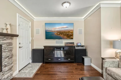 Office / Den Photo of 32971 Dewdney Trunk Road, Mission, BC