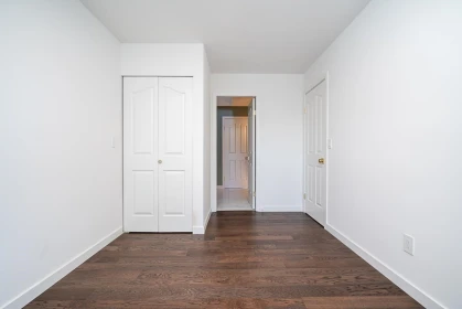 Entry Foyer Photo of 15512 112 Avenue, Surrey, BC