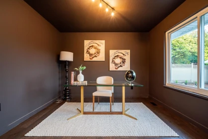 Walk-In Closet Photo of 15512 112 Avenue, Surrey, BC