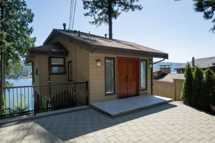 Primary Bathroom Photo of 4793 Strathcona Road, North Vancouver, BC