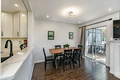 Breakfast Nook Photo of 20 2590 Panorama Drive, Coquitlam, BC