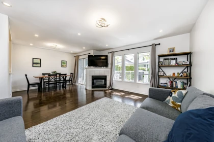 Kitchen Photo of 20 2590 Panorama Drive, Coquitlam, BC