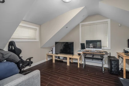 Loft / Bonus Room Photo of 1507 E 55th Avenue, Vancouver, BC