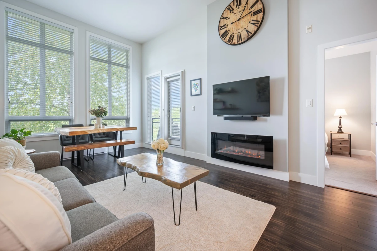 Family Room Photo of A409 20211 66 Avenue, Langley, BC