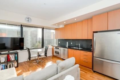 1312 1333 W Georgia Street, Vancouver, BC, Vancouver — Apartment/Condo for sale